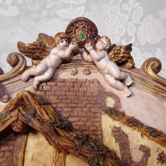 Christmas Ceramic Nativity Mary Joseph Jesus and the three king's TWO Piece. - Picture 8 of 16